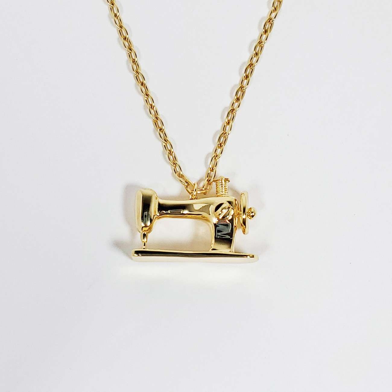 Gorgeous Gold Sewing Machine Pendant Necklace