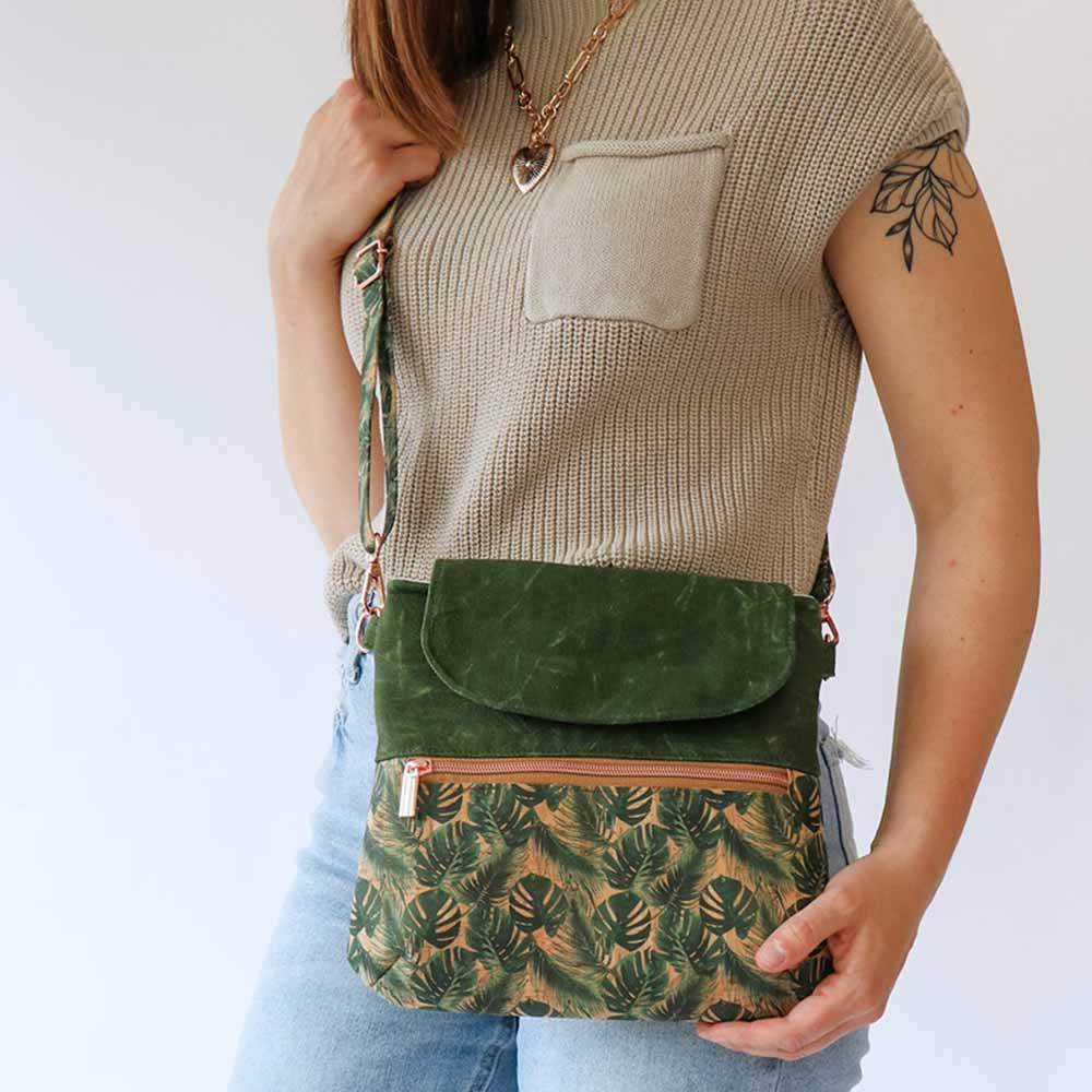 Gorgeous Ginger Crossbody Course Kit
