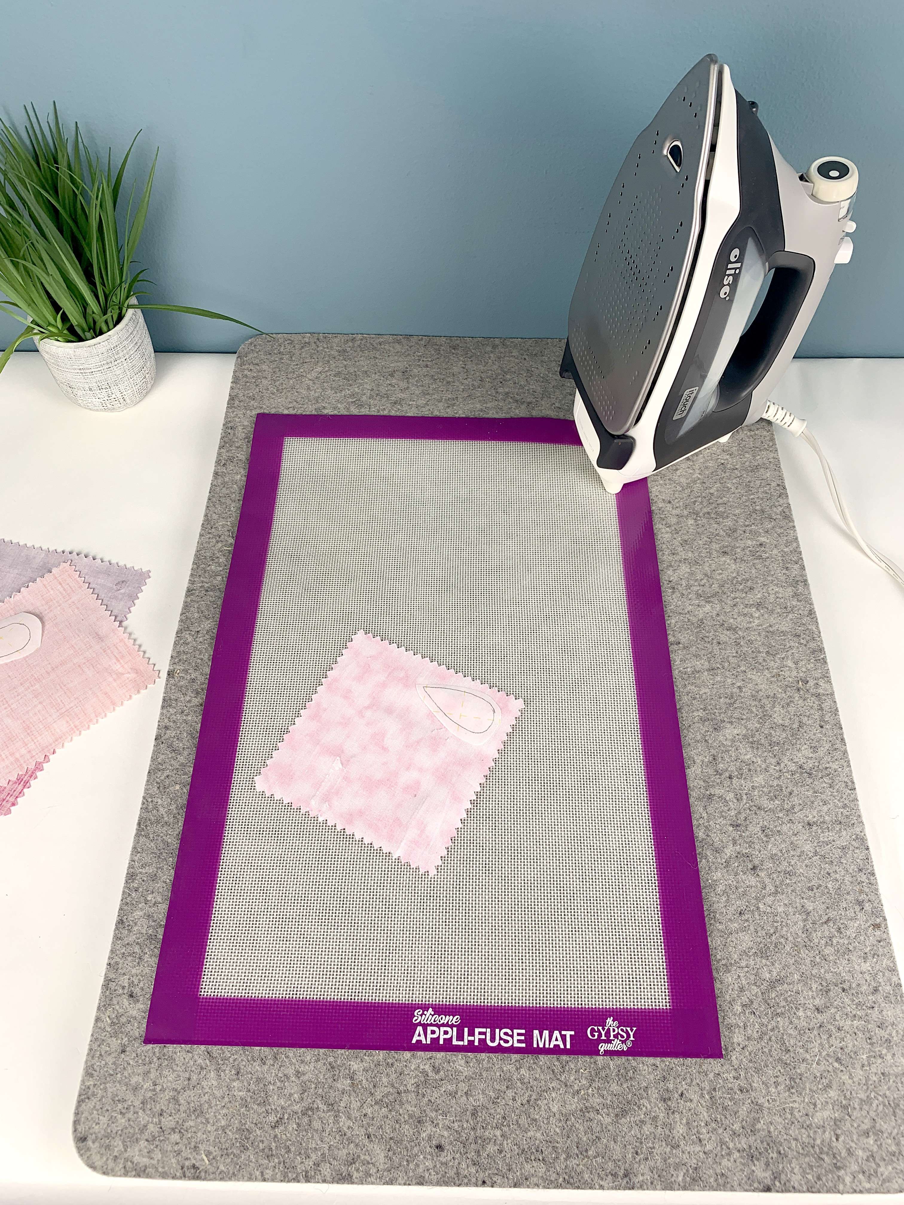 Gypsy Quilter's Must-Have Silicone Appli-Fuse Mat - 12in × 12in