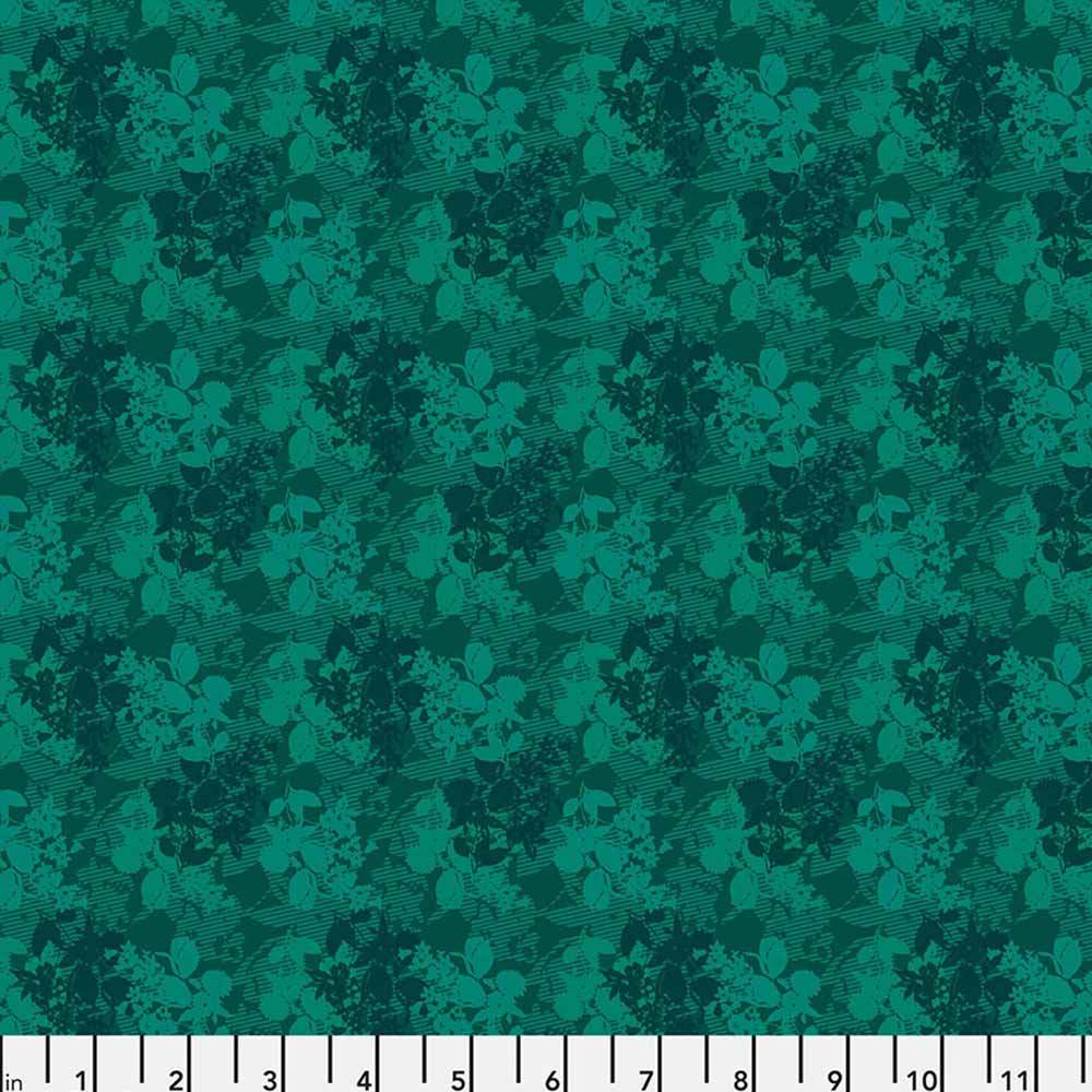 FreeSpirit Fabrics Florets Evergreen 108 3-Yard Backpack - A Must-Have for Crafters!