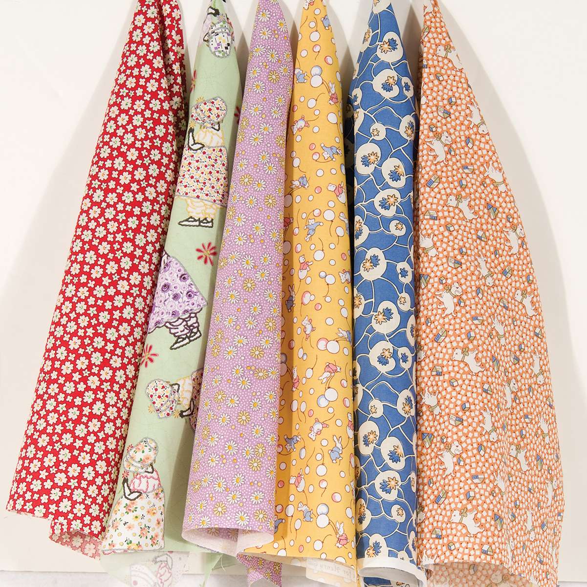 Circa 1930 Quarterly Fabric Club: A Floral Delight