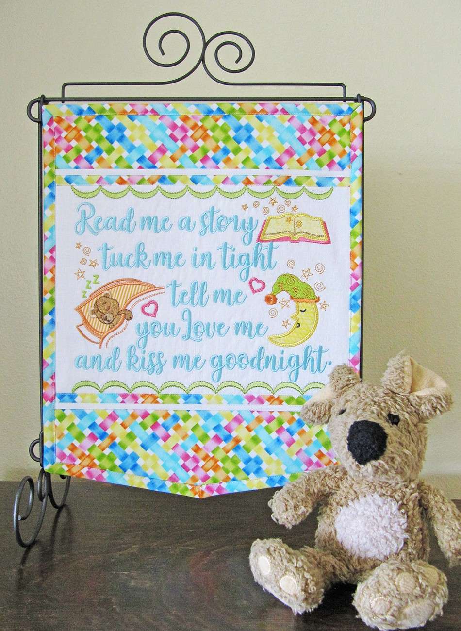 Enchanting 'Tuck Me In!' Wall Hanging for Bedtime Magic