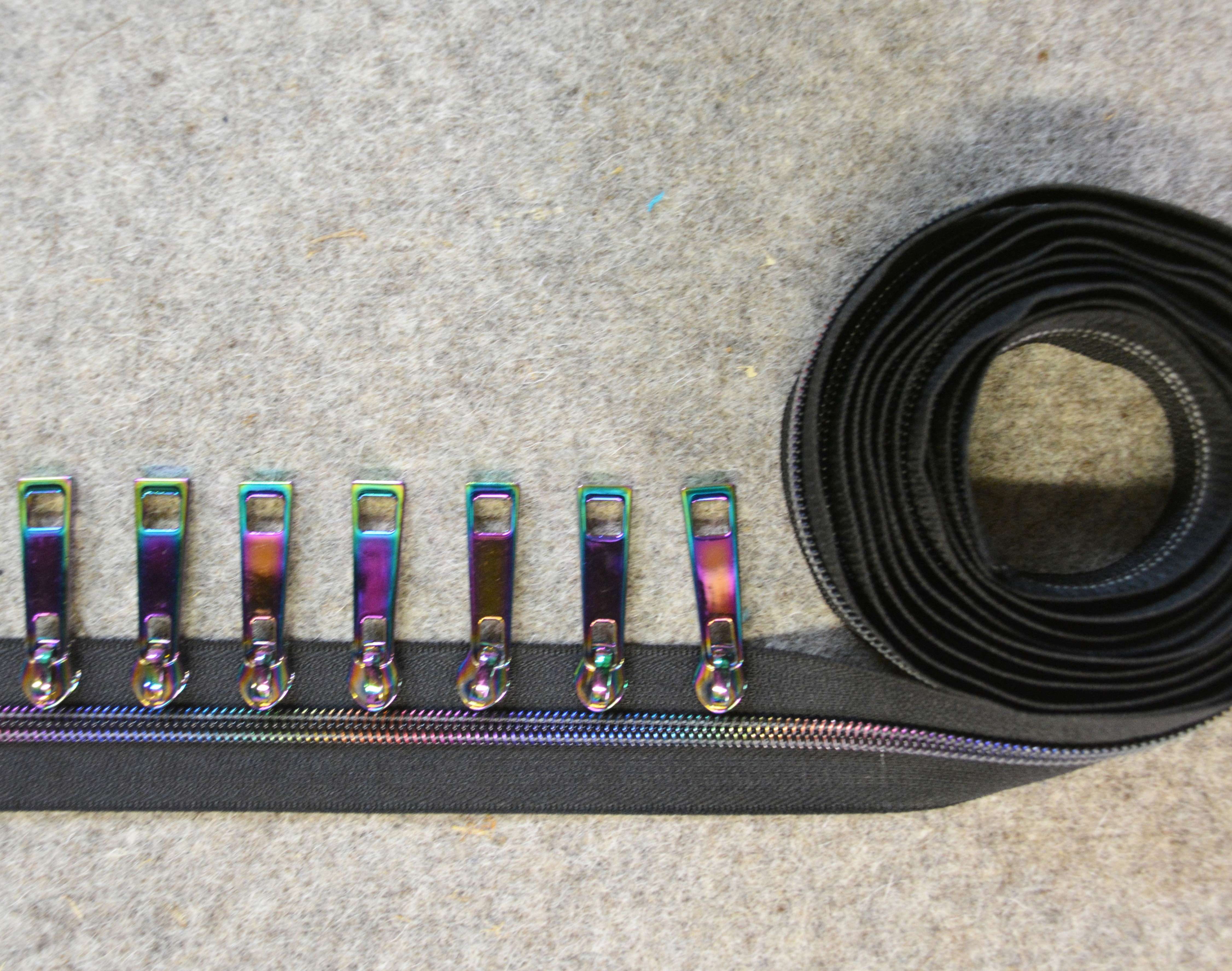 Stunning Zipper Jewel Coil Black Tape