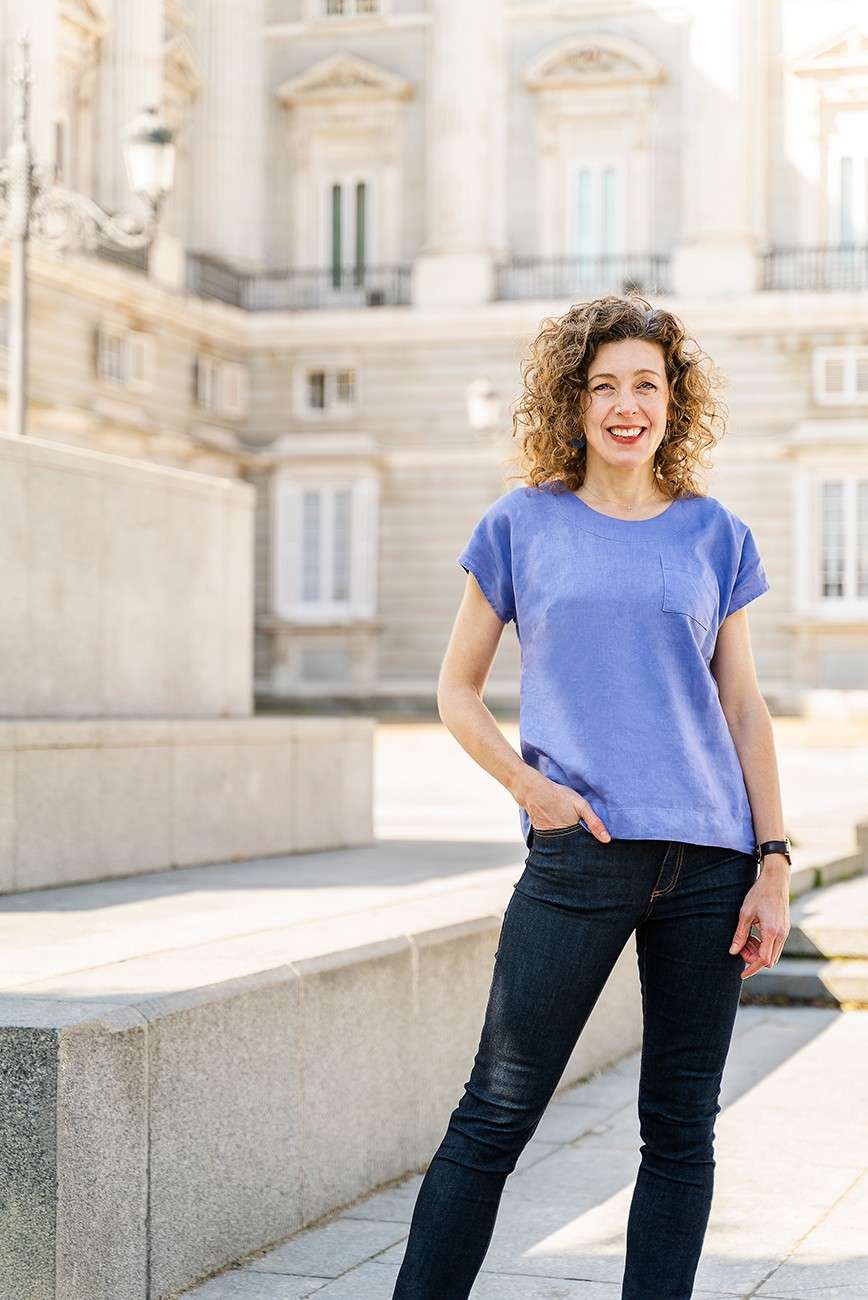 Verdun Fashionable Woven T-Shirt - A Must-Have!
